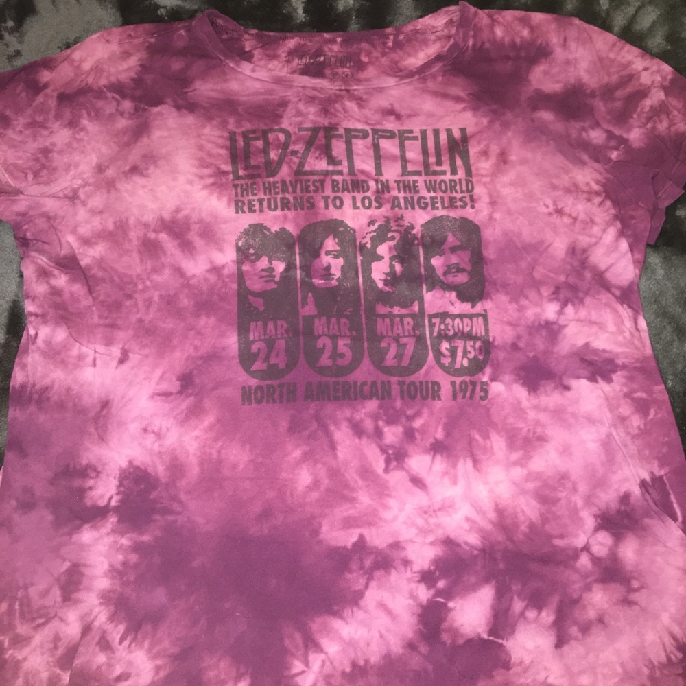 Led Zeppelin T-shirt